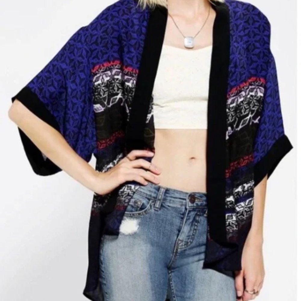 Urban Outfitters Silence + Noise Women's Open Front Kimono